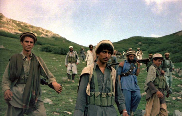 Afghan side of 3,200-m Saohol Sar pass on Durand line border with Pakistan. Afghanistan, Kunar, aug 1985